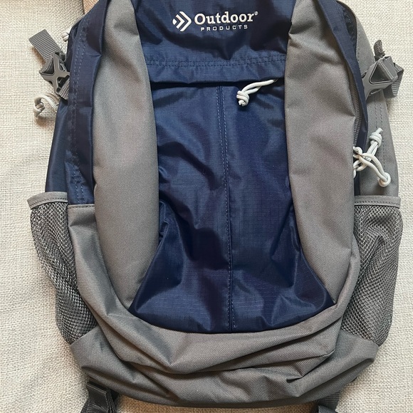 Backpack - Picture 1 of 2